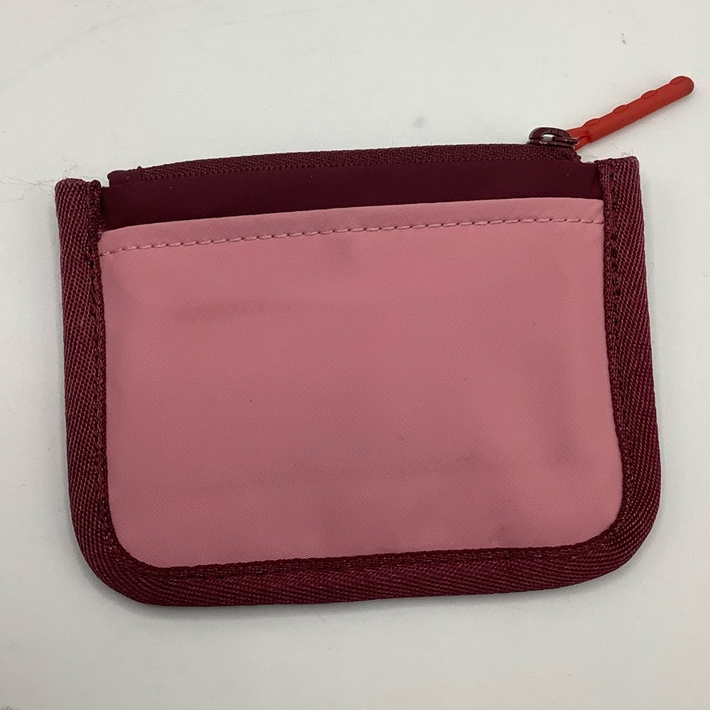 True Identify Card Case - Picture 2 of 3